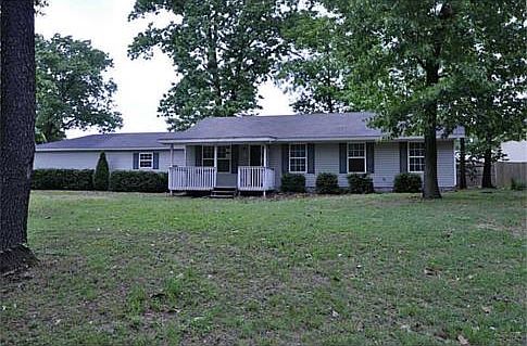 1st image of 12299 Oak Knoll Cir