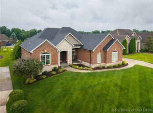 12216 Saint Andrews Pl, Sellersburg, IN 47172