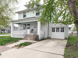 1845 5th St, Moline, IL 61265
