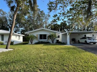 4221 Schwalbe Dr #110, Sarasota, FL 34235