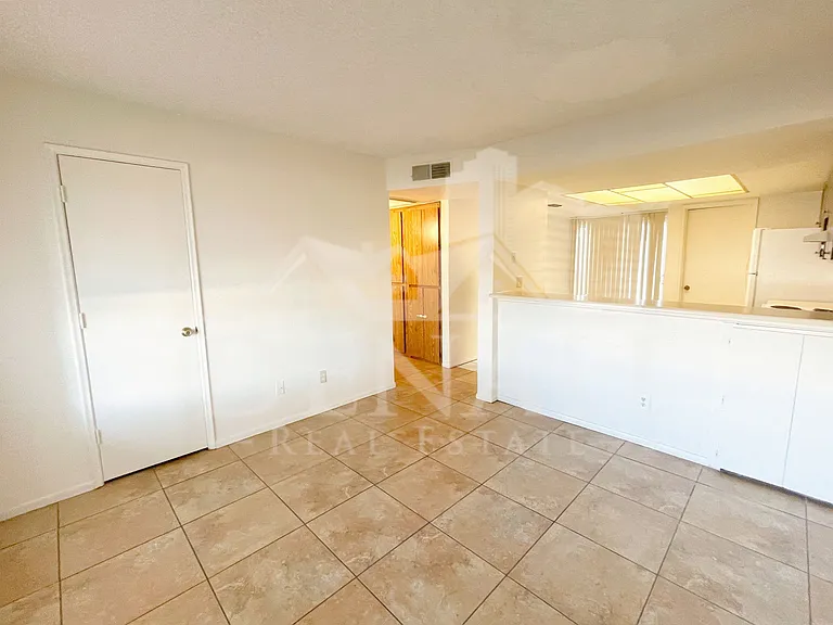 19601 N 7th St #1008 — Photo 9