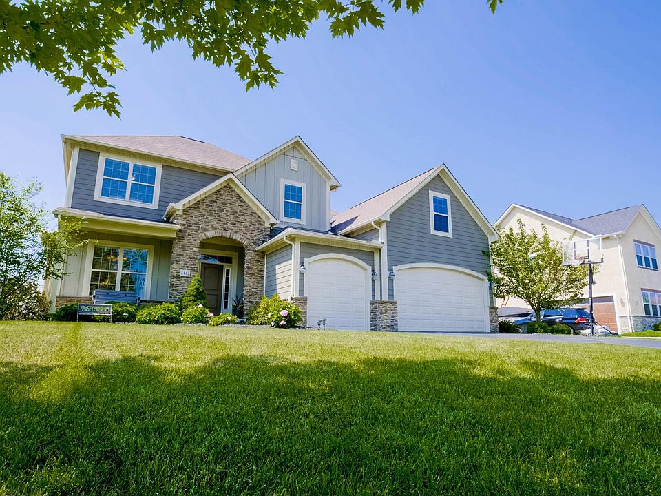 1st image of 2442 McCumber Ln