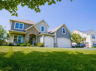 2442 McCumber Ln, Lewis Center, OH 43035