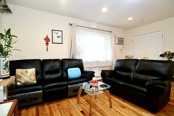 Sold by Corcoran | media 6