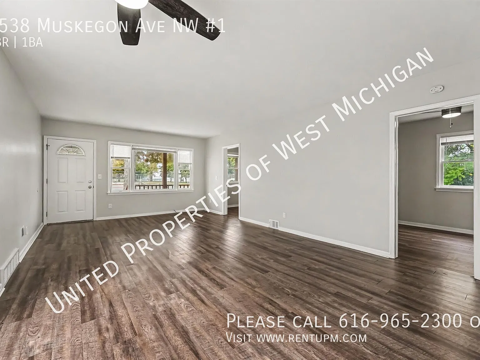 Available Now! | 2 bedroom, 1 Bathroom Lower Level Apartment in the West Grand Neighborhood | Det... — Photo 4