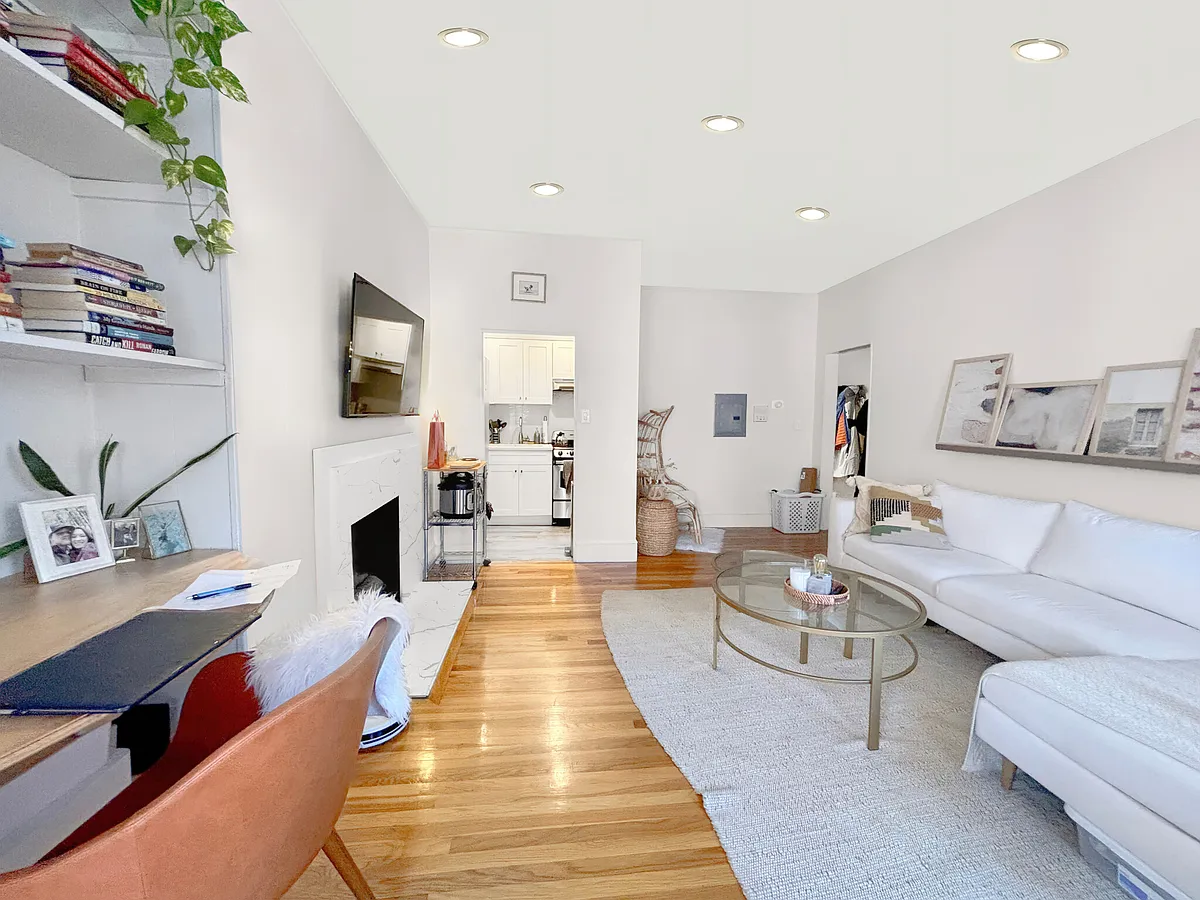 Building Photo - 426 Marlborough St #5