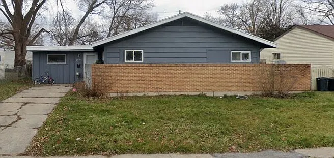 2519 Wesley Dr