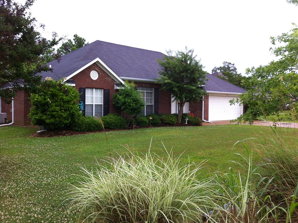 1st image of 124 Southwood Dr