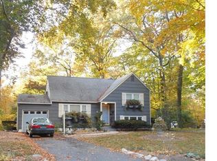 45 Villa Rd, Pearl River, NY 10965