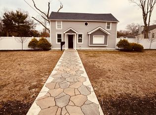 706 W Park Ave, Oakhurst, NJ 07755