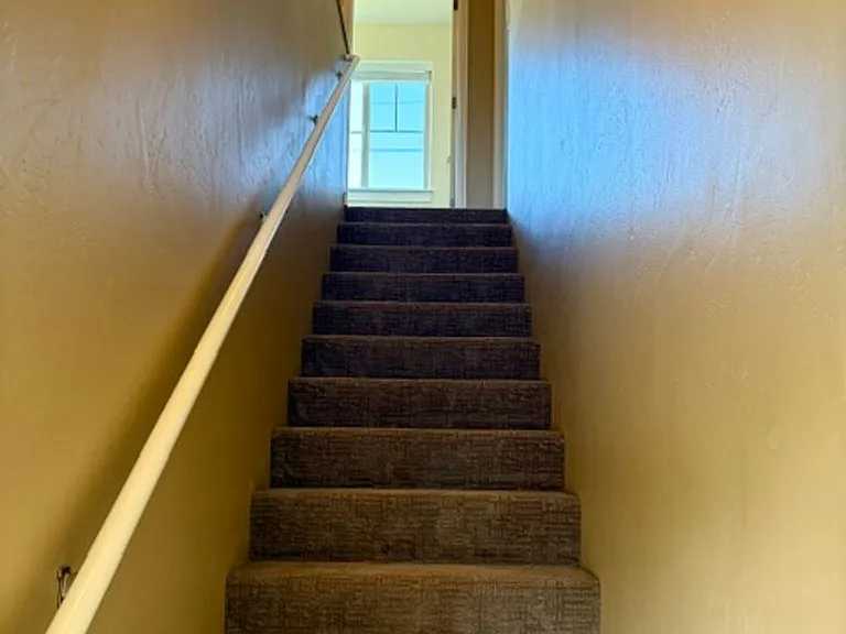 611 N 15th Ave — Photo 17