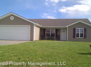 221 Brookstone Dr, Manhattan, KS 66502