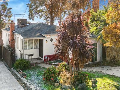2718 Oliver Ave, Oakland, CA, 94605