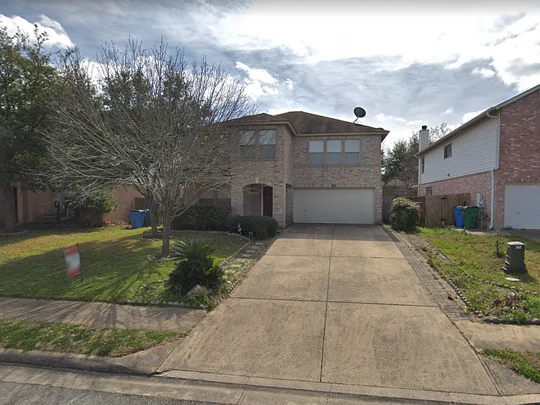 505 Catumet Dr — Photo 2