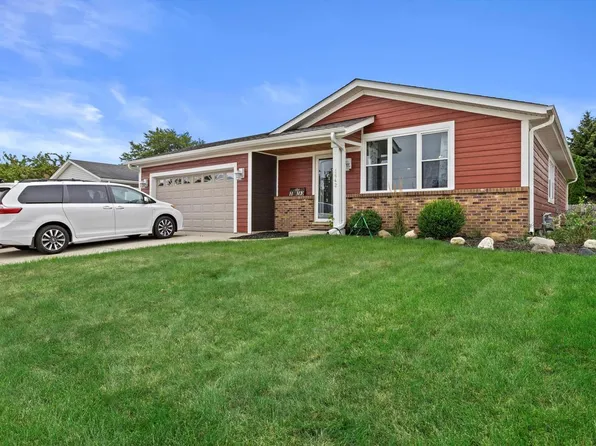 1642 17th AVENUE, Kenosha, WI 53140