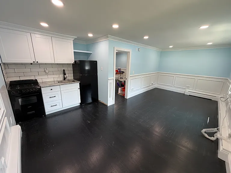305 Smithtown Blvd #6 — Photo 2