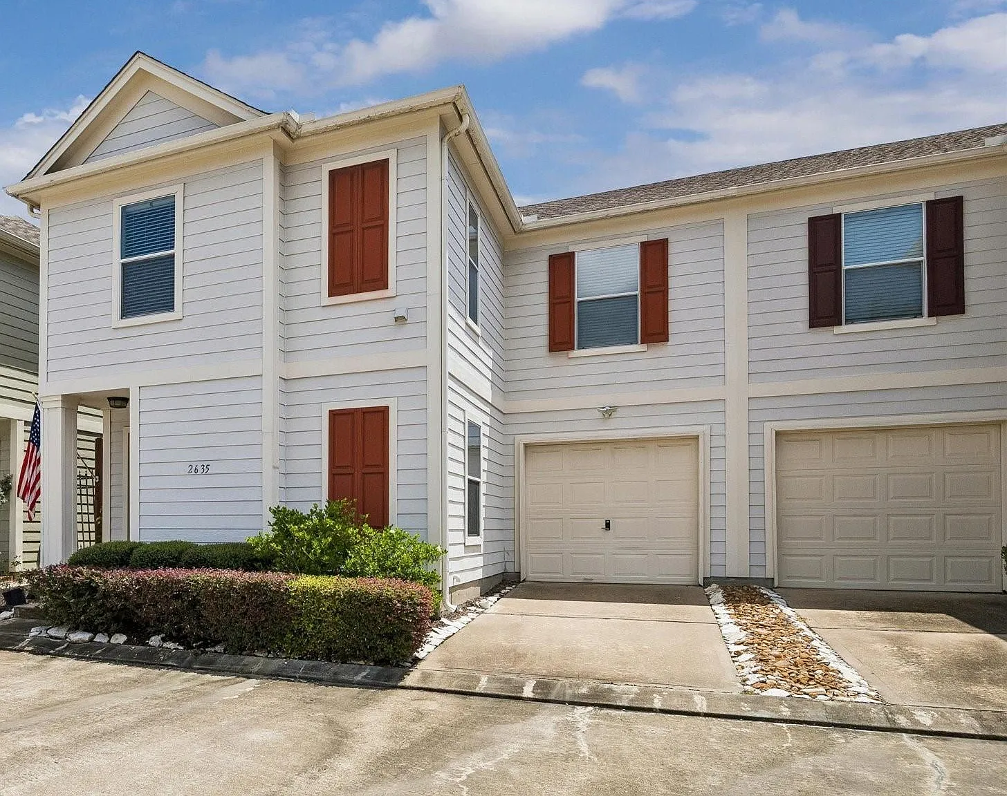2 bed, 2.0 bath, 1448 sqft, $1,850 — Photo 3