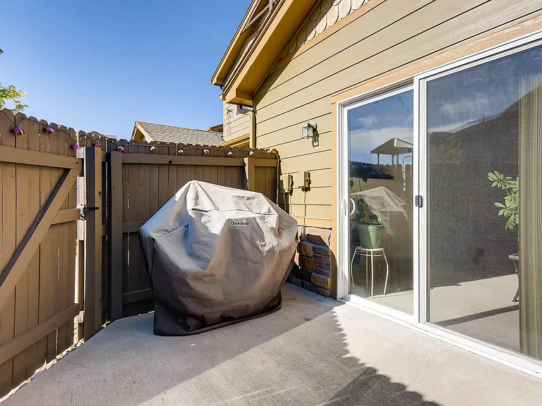 1819 Aspen Meadows Cir — Photo 20