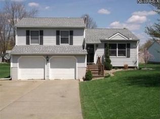 286 Eldon Dr, Warren, OH 44483