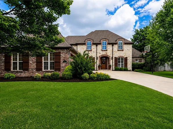 4401 W Warbal Trl, Rogers, AR 72758