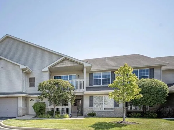 1725 State STREET #41, Union Grove, WI 53182