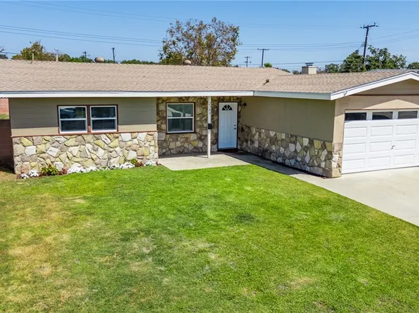 2309 Spinnaker St, Santa Ana, CA 92706