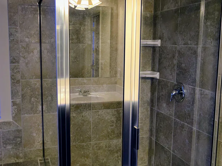 2272 Creekland Dr — Photo 32