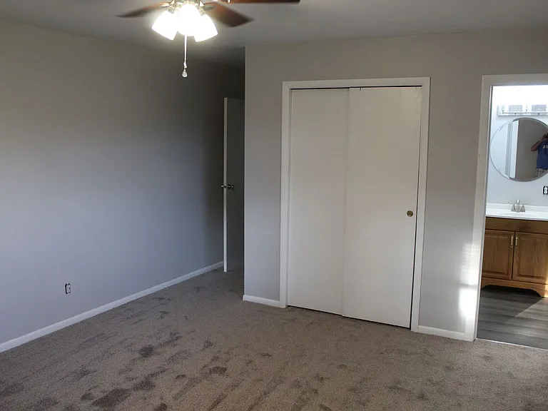 88 Poplar Grove Dr — Photo 7