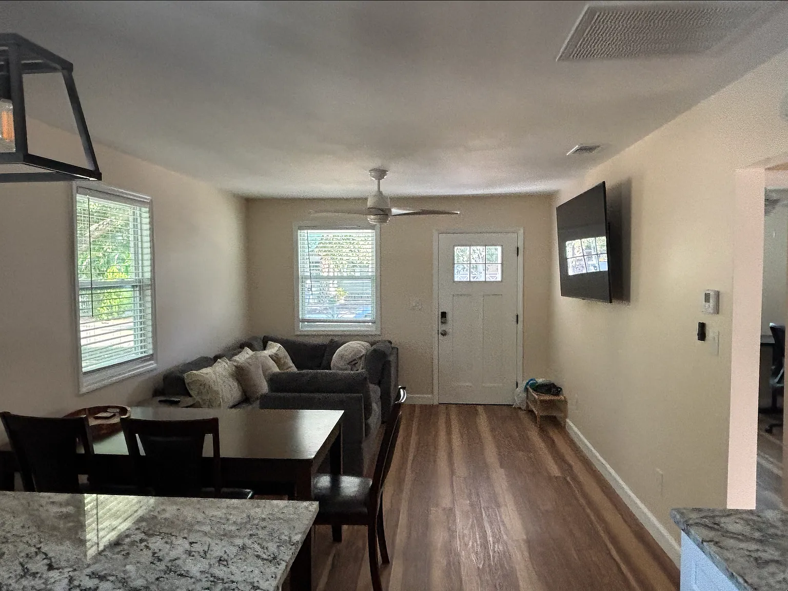 2355 Burlington Ave N — Photo 2