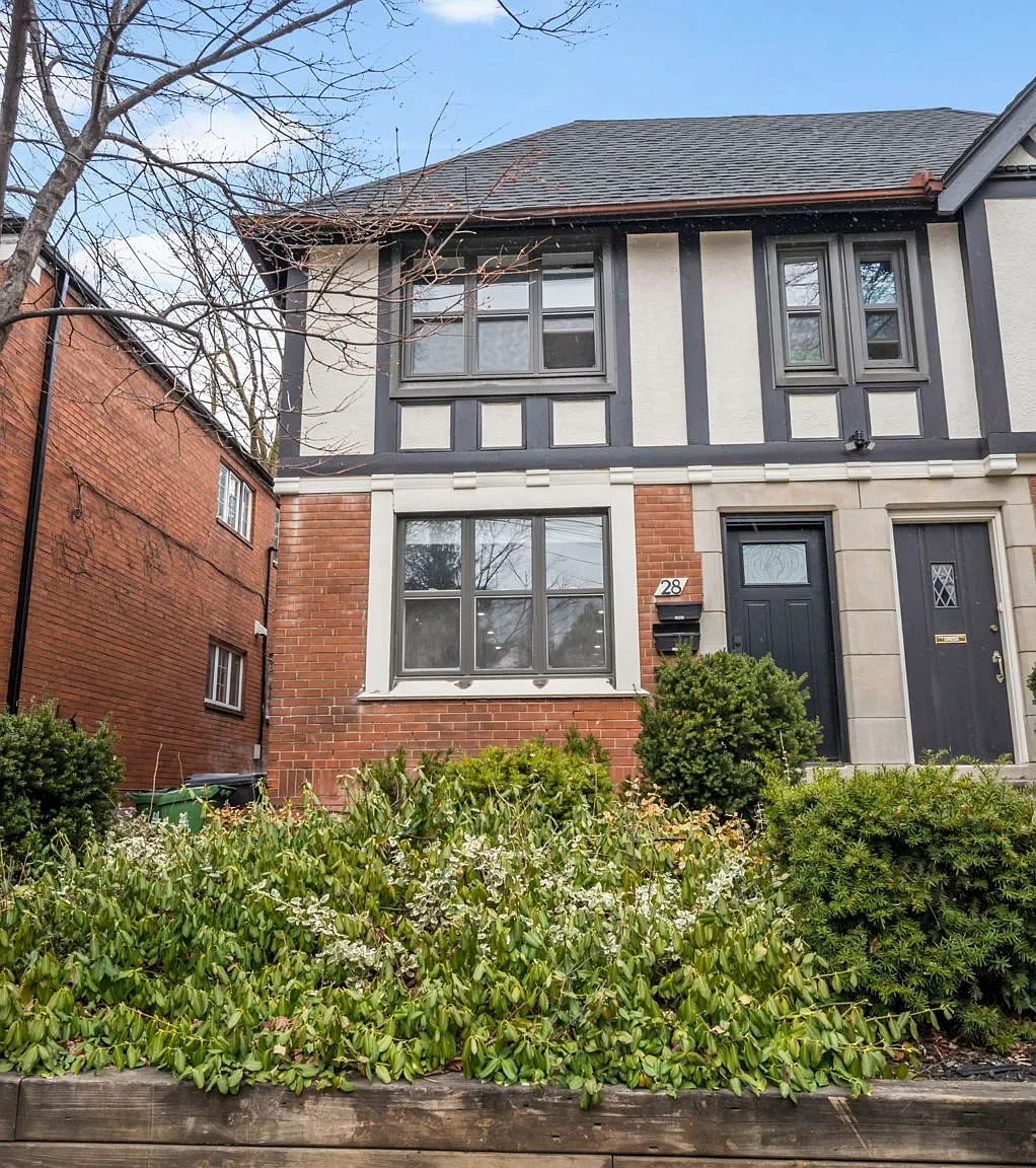 2 bed, $1,899 — Photo 2