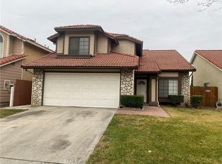 1175 W Victoria St, Rialto, CA 92376