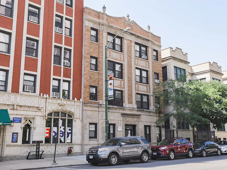 511 W Belmont Ave #23 — Photo 1