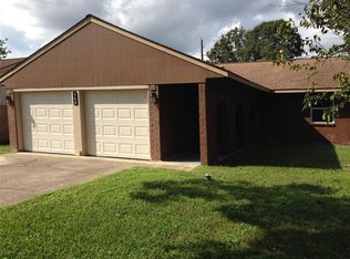 506 Hildred Ave, Conroe, TX 77303