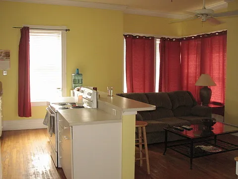 921 WHITE — Photo 2