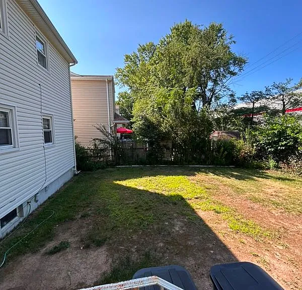 856 Hobson St #1 — Photo 15