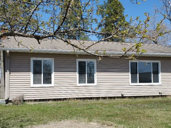 947 20th St NW, Bemidji, MN 56601