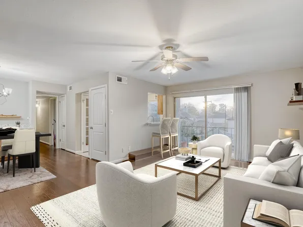 505 Westcott St APT 307, Houston, TX 77007