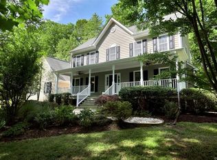 3010 Willow Trace Ln, Sandy Hook, VA 23153