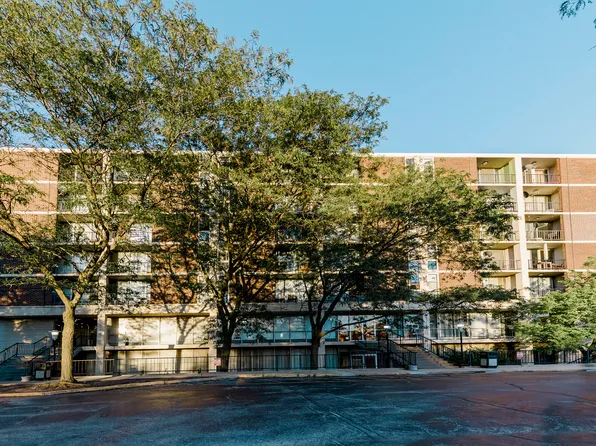 1043 S York Rd APT 403, Bensenville, IL 60106