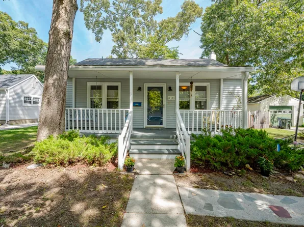 212 W Davis Ave, Linwood, NJ 08221