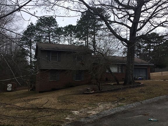 3rd image of 7485 Beverly Dr