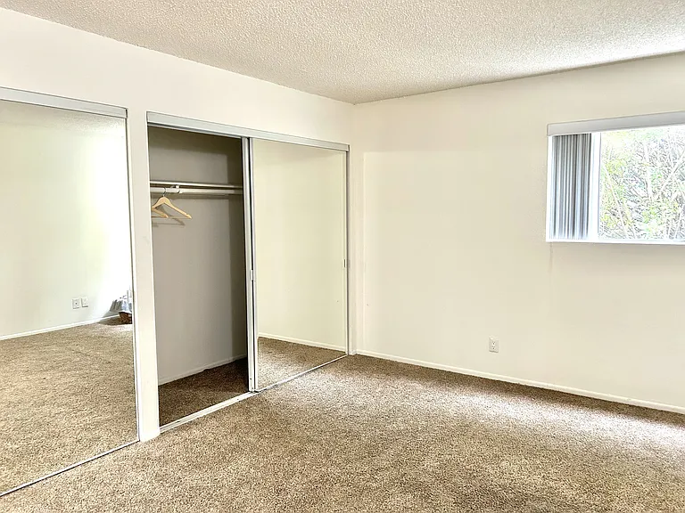 714 Veteran Ave — Photo 9