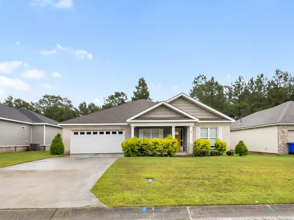 513 Birchwood Ln, Dothan, AL 36301