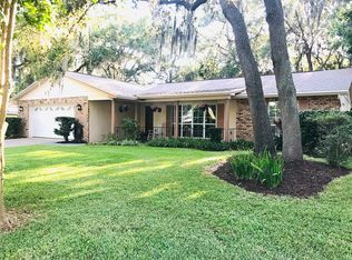 401 Laura Ln, Mount Dora, FL 32757