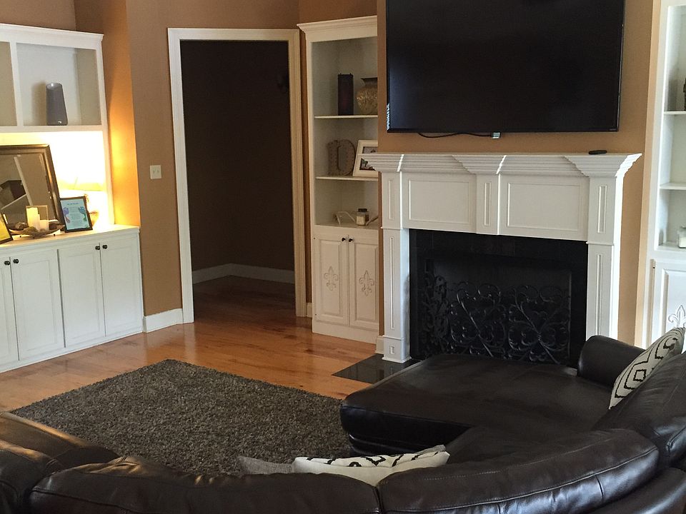 1st image of 743 Water Oak Dr