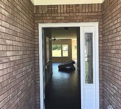 2nd image of 170 Shirley Blvd
