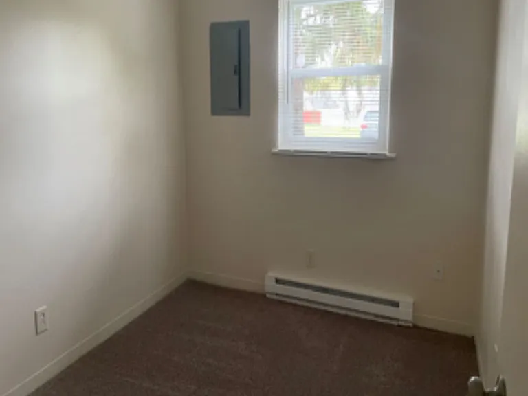 1459 E Market St #B — Photo 5
