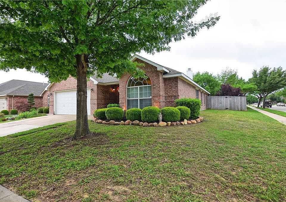 1st image of 4400 New Meadow Dr