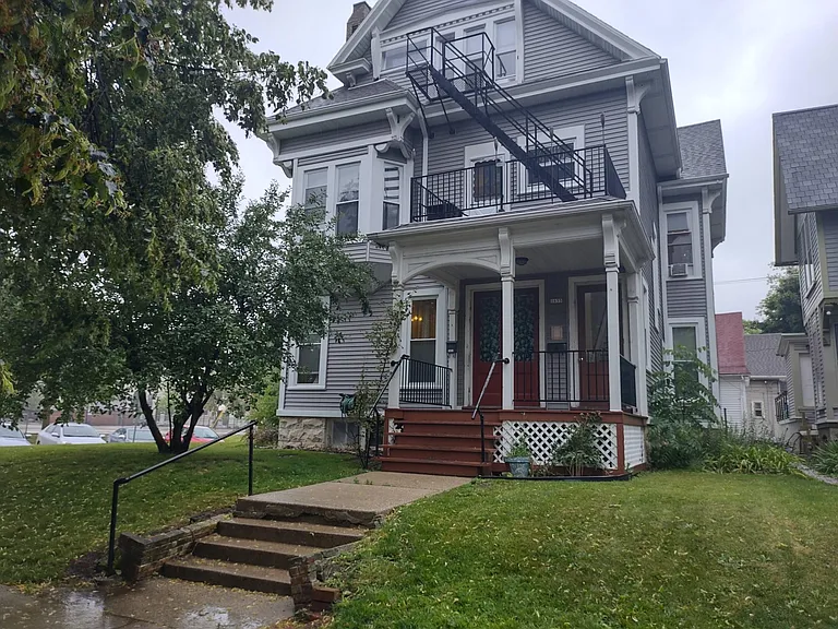 1655 N Marshall St #4 — Photo 1