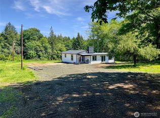 41 E Agate Loop Rd, Shelton, WA 98584